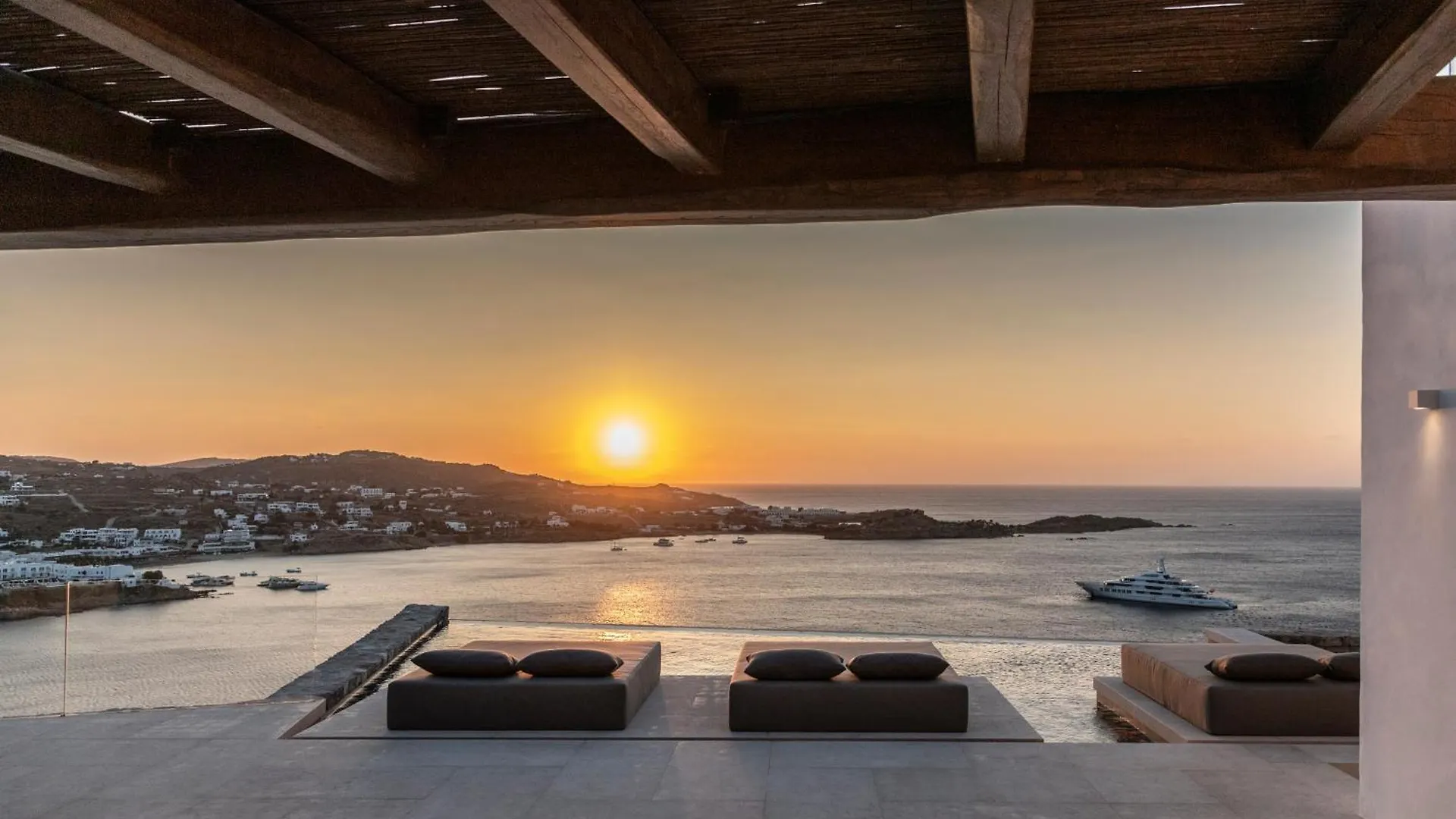 Villa The Skyvilla Mykonos - A Landmark Property With Breathtaking Views Of The Psarou Bay Mykonos Town