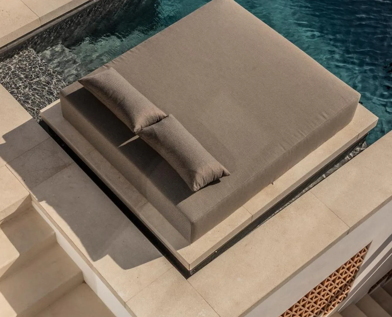 The Skyvilla Mykonos - A Landmark Property With Breathtaking Views Of The Psarou Bay Mykonos Town Görögország