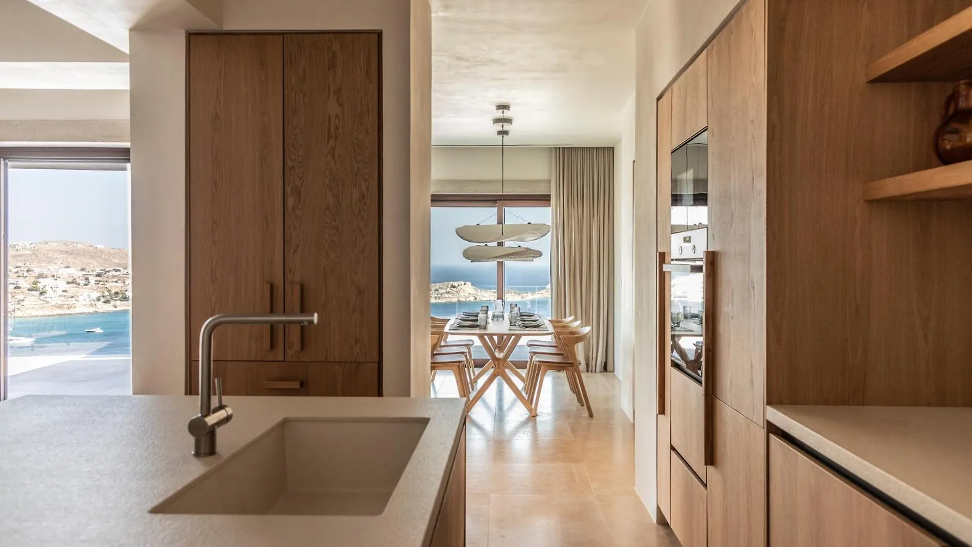 The Skyvilla Mykonos - A Landmark Property With Breathtaking Views Of The Psarou Bay Mykonos Town Görögország